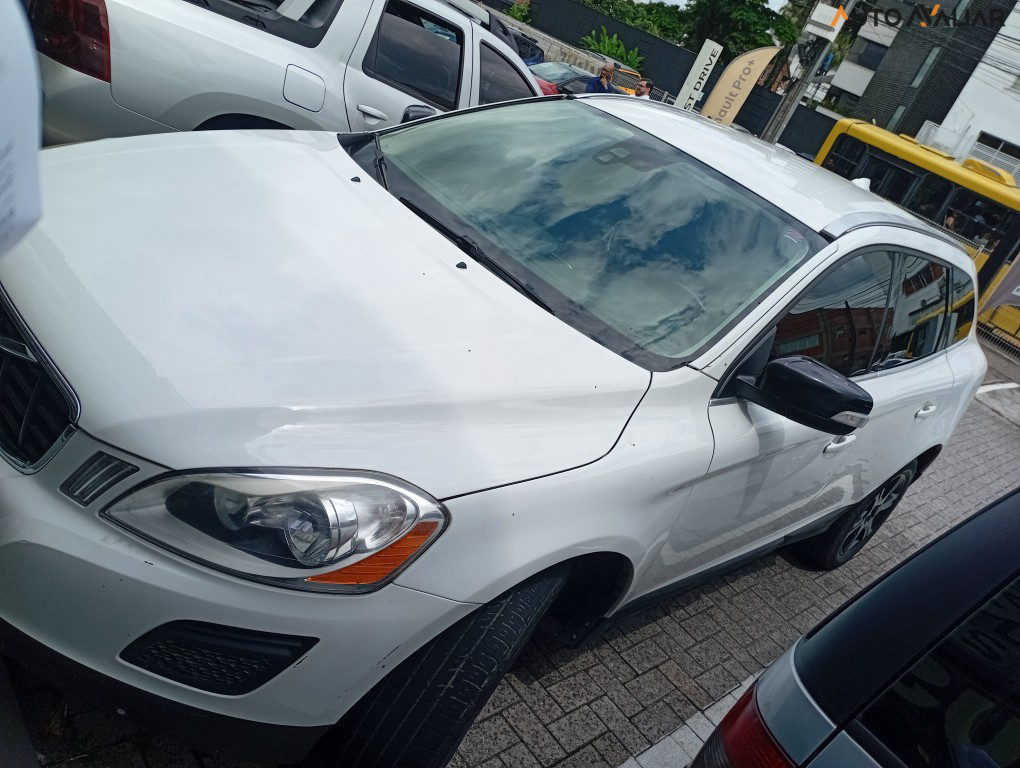 VOLVO XC60 3.0 DYNAMIC AWD TURBO GASOLINA 4P AUTOMATICO