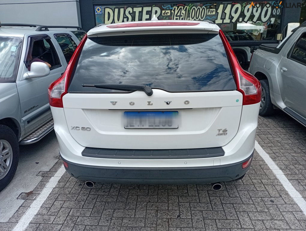 VOLVO XC60 3.0 DYNAMIC AWD TURBO GASOLINA 4P AUTOMATICO