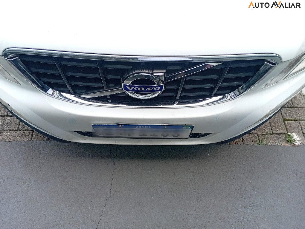 VOLVO XC60 3.0 DYNAMIC AWD TURBO GASOLINA 4P AUTOMATICO