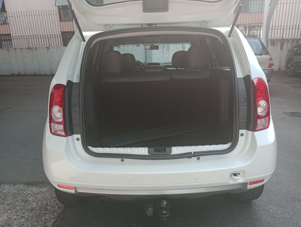 RENAULT DUSTER 2.0 DYNAMIQUE 4X2 16V FLEX 4P AUTOMATICO