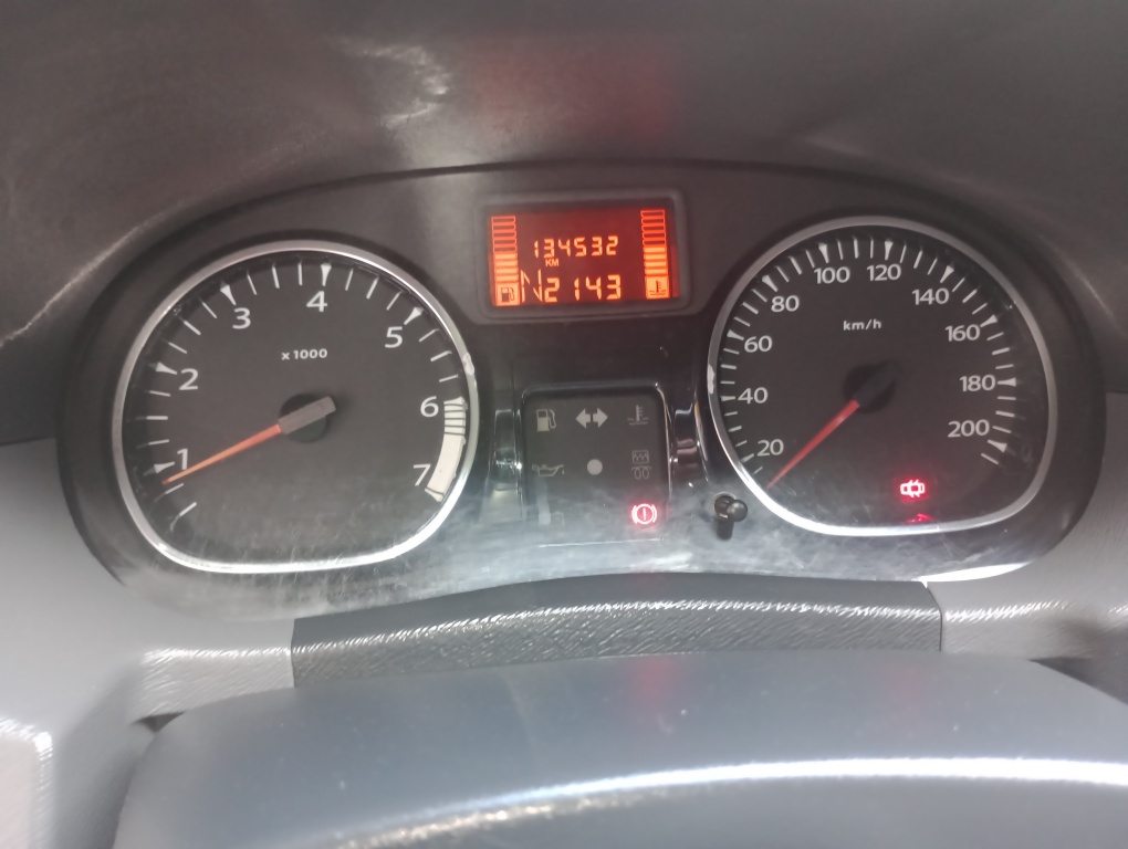 RENAULT DUSTER 2.0 DYNAMIQUE 4X2 16V FLEX 4P AUTOMATICO