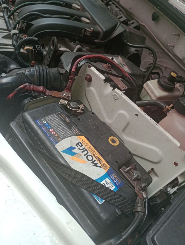 RENAULT DUSTER 2.0 DYNAMIQUE 4X2 16V FLEX 4P AUTOMATICO