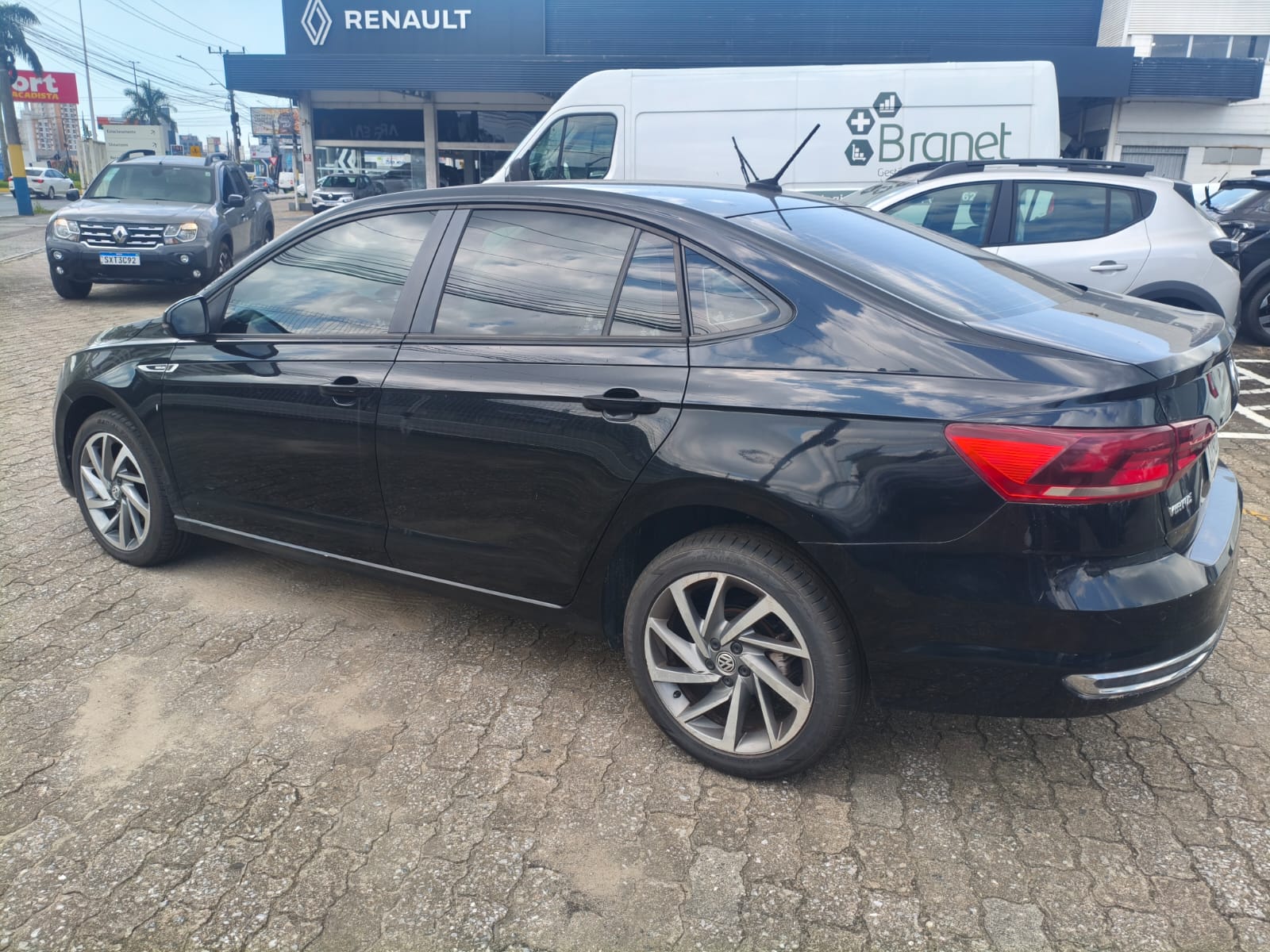 VOLKSWAGEN VIRTUS 1.0 200 TSI HIGHLINE AUTOMATICO