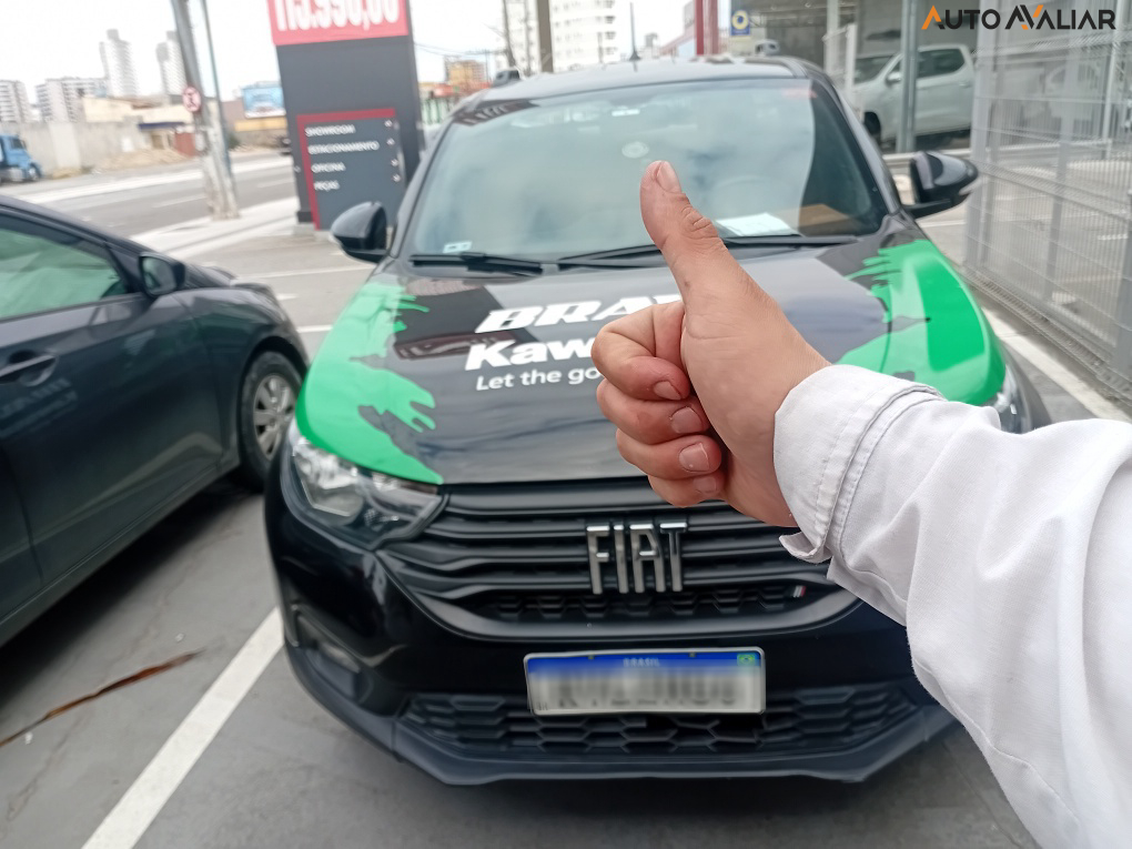 FIAT STRADA 1.3 FIREFLY FLEX FREEDOM CS MANUAL