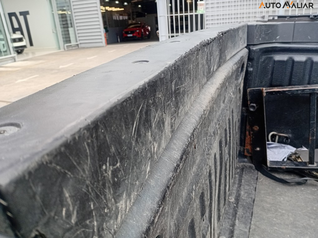 FIAT STRADA 1.3 FIREFLY FLEX FREEDOM CS MANUAL