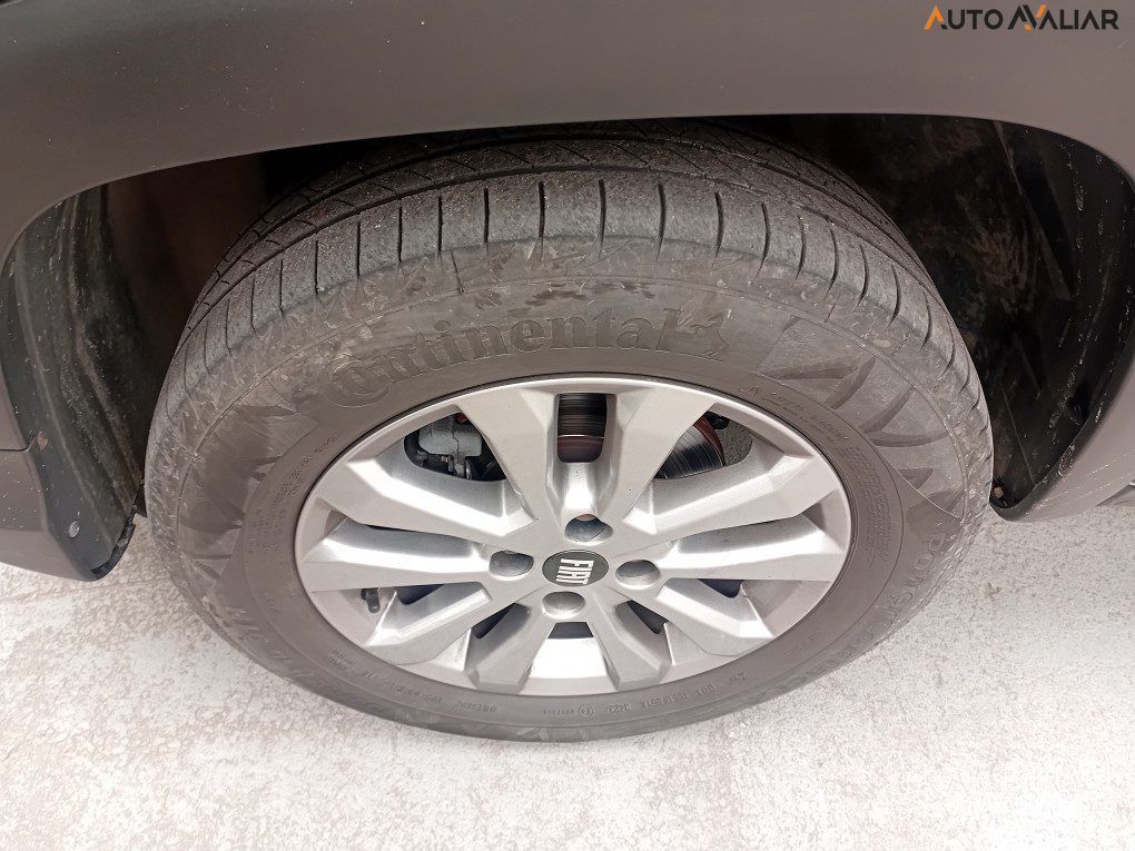 FIAT STRADA 1.3 FIREFLY FLEX FREEDOM CS MANUAL