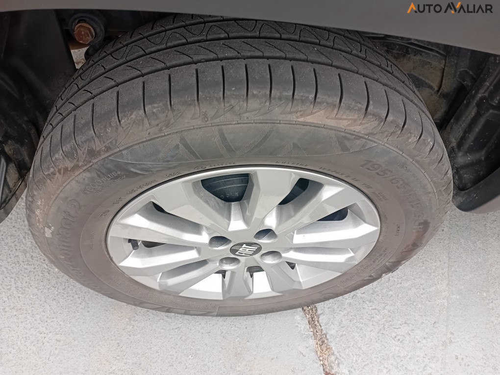 FIAT STRADA 1.3 FIREFLY FLEX FREEDOM CS MANUAL