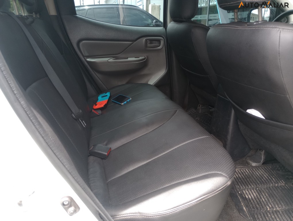 MITSUBISHI L200 TRITON  2.4 16V TURBO DIESEL SPORT GL CD 4P 4X4 MANUAL