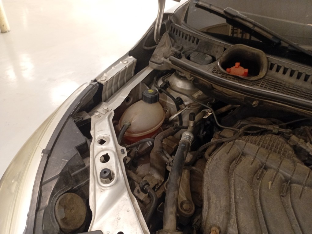 RENAULT CAPTUR 1.6 16V SCE FLEX INTENSE X-TRONIC