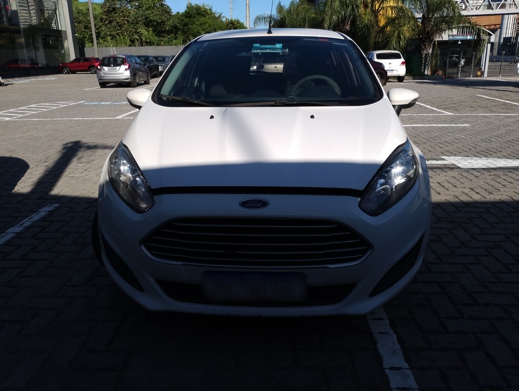 FORD FIESTA 1.6 SE PLUS HATCH 16V FLEX 4P POWERSHIFT