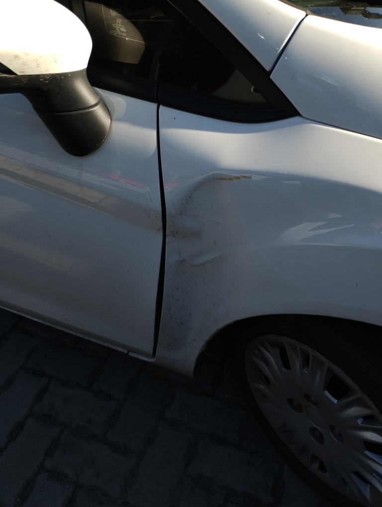 FORD FIESTA 1.6 SE PLUS HATCH 16V FLEX 4P POWERSHIFT