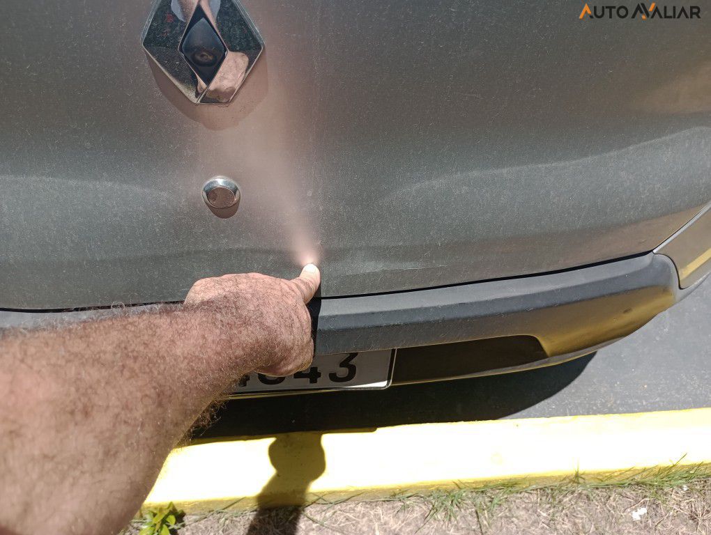 RENAULT KWID 1.0 12V SCE FLEX INTENSE MANUAL