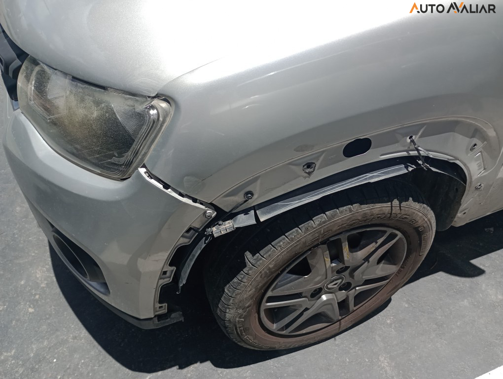 RENAULT KWID 1.0 12V SCE FLEX INTENSE MANUAL