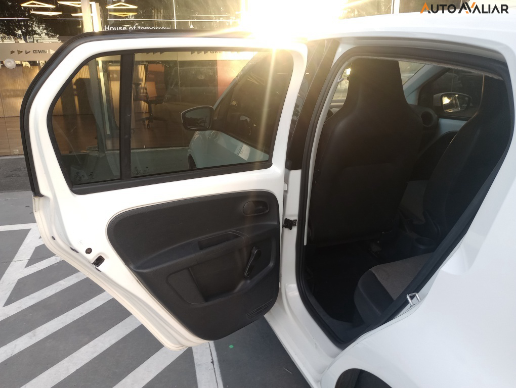 VOLKSWAGEN UP 1.0 MPI TAKE UP 12V FLEX 4P MANUAL