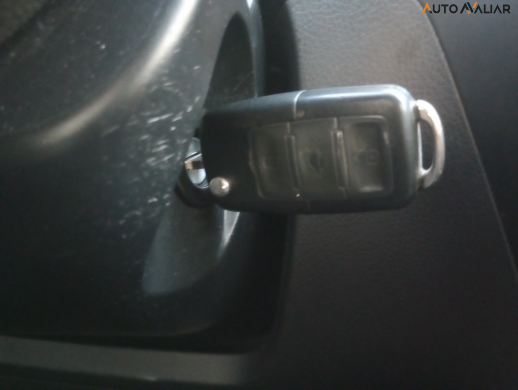 VOLKSWAGEN CROSSFOX 1.6 MI FLEX 8V 4P MANUAL