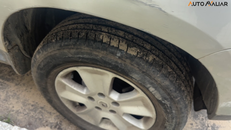 RENAULT DUSTER 1.6 16V SCE FLEX EXPRESSION X-TRONIC