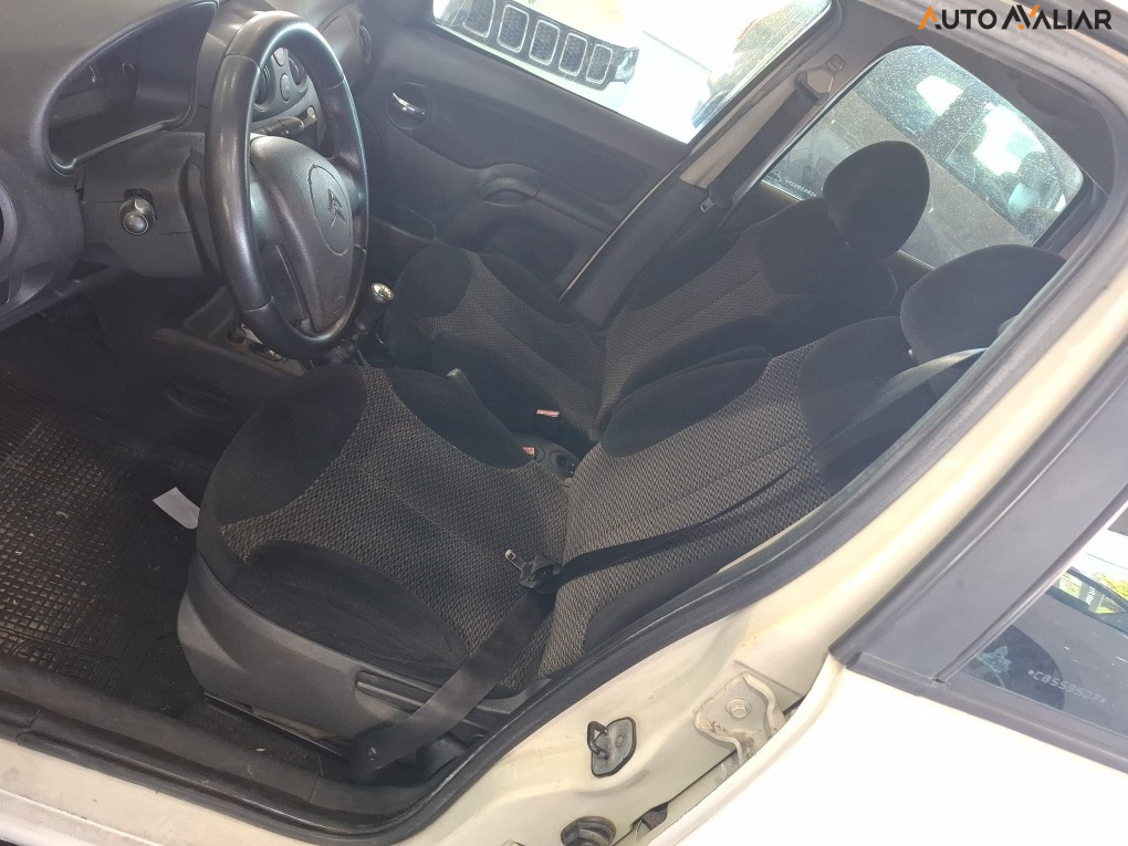 CITROEN C3 1.4 I EXCLUSIVE 8V FLEX 4P MANUAL