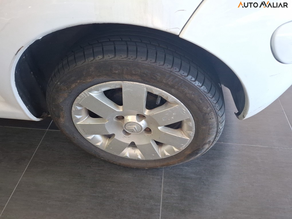 CITROEN C3 1.4 I EXCLUSIVE 8V FLEX 4P MANUAL