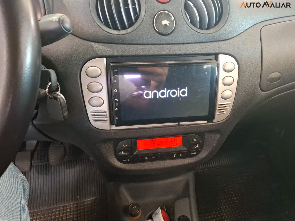 CITROEN C3 1.4 I EXCLUSIVE 8V FLEX 4P MANUAL