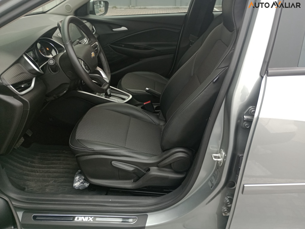 CHEVROLET ONIX 1.0 TURBO FLEX LTZ AUTOM&Aacute;TICO