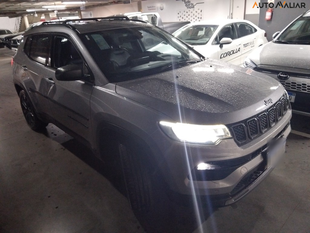 JEEP COMPASS 1.3 T270 TURBO FLEX LONGITUDE AT6