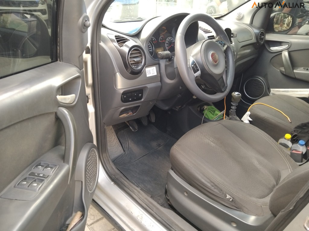 FIAT GRAND SIENA 1.4 MPI ATTRACTIVE 8V FLEX 4P MANUAL