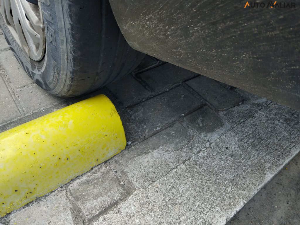 FIAT GRAND SIENA 1.4 MPI ATTRACTIVE 8V FLEX 4P MANUAL