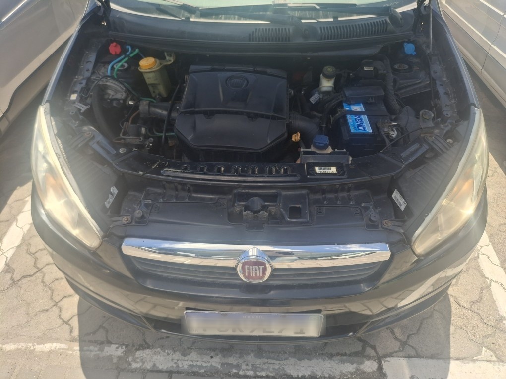 FIAT GRAND SIENA 1.6 MPI ESSENCE 16V FLEX 4P MANUAL