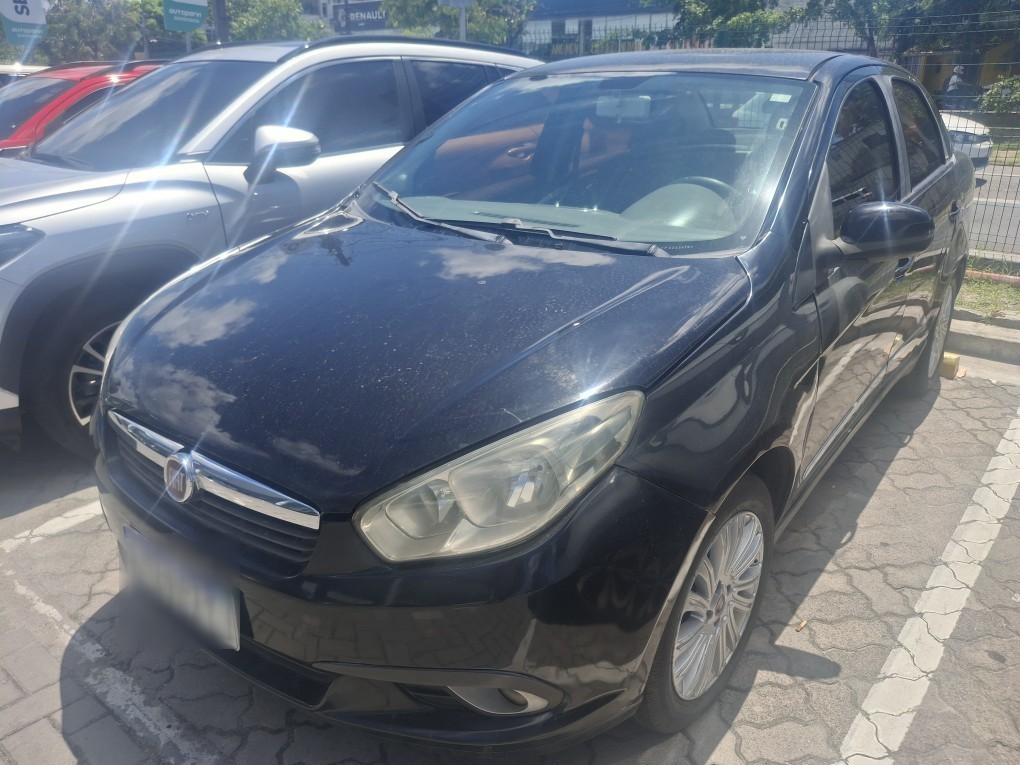 FIAT GRAND SIENA 1.6 MPI ESSENCE 16V FLEX 4P MANUAL