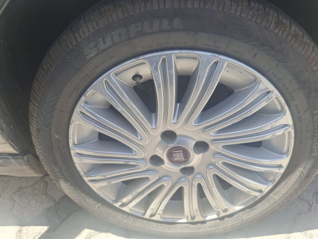 FIAT GRAND SIENA 1.6 MPI ESSENCE 16V FLEX 4P MANUAL