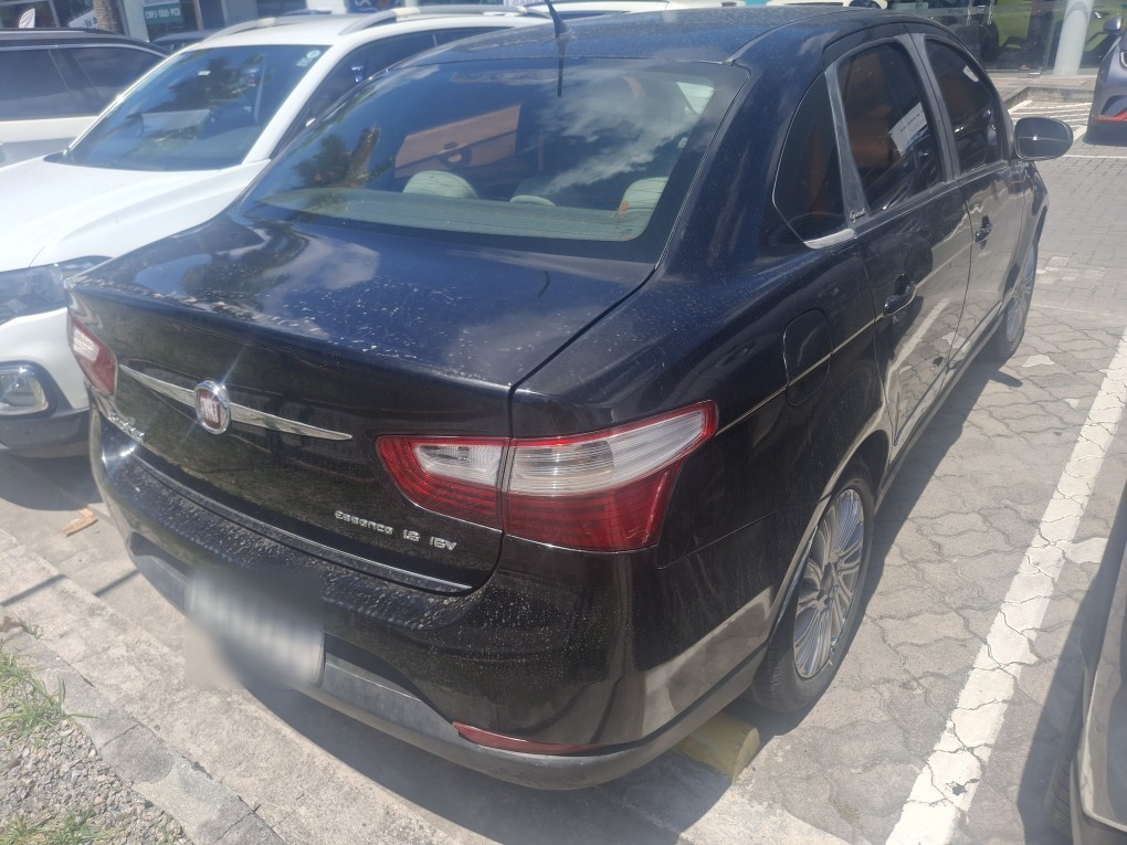 FIAT GRAND SIENA 1.6 MPI ESSENCE 16V FLEX 4P MANUAL