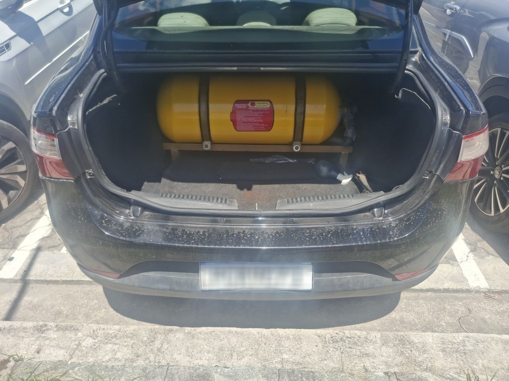 FIAT GRAND SIENA 1.6 MPI ESSENCE 16V FLEX 4P MANUAL