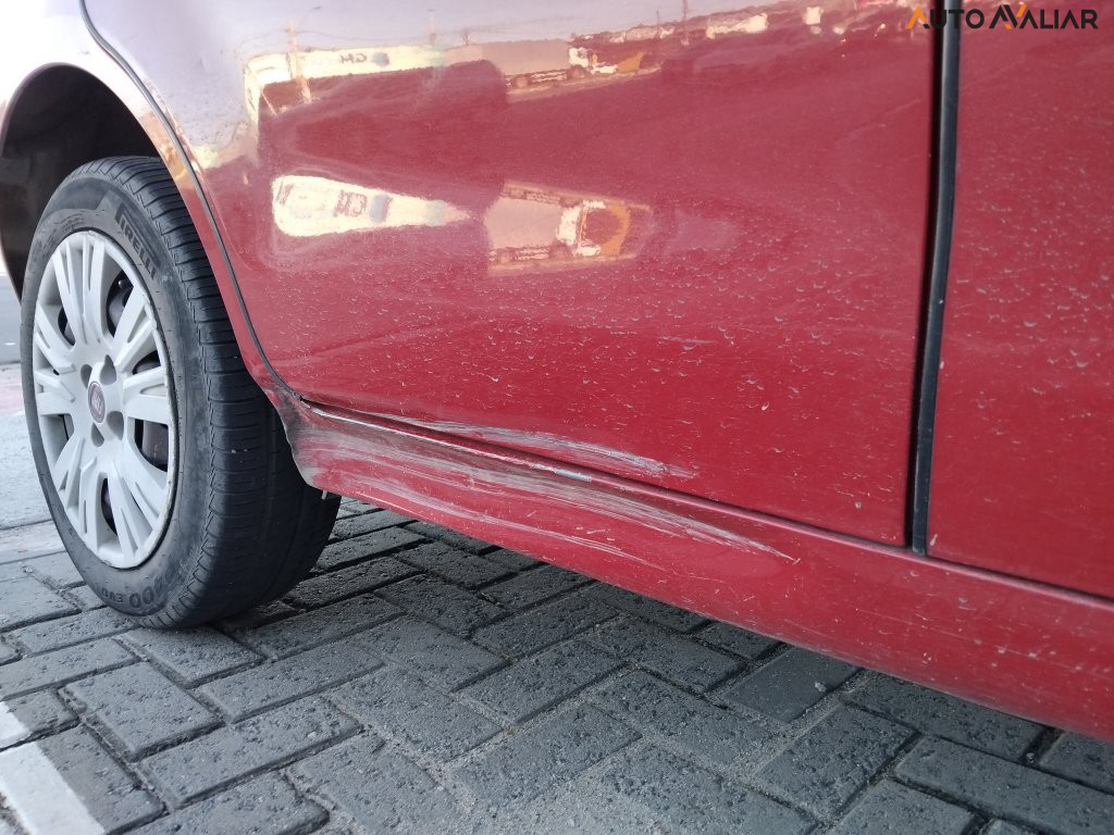 FIAT PALIO 1.6 MPI ESSENCE 16V FLEX 4P AUTOMATIZADO