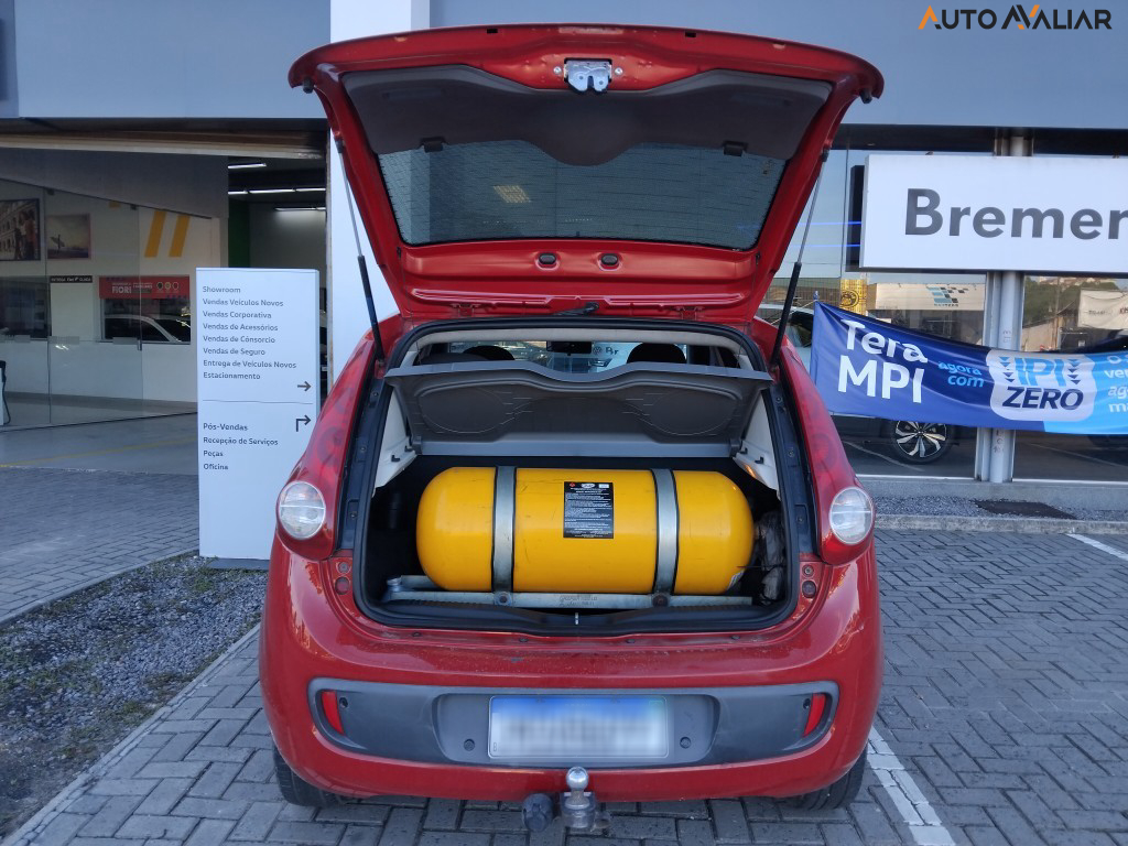 FIAT PALIO 1.6 MPI ESSENCE 16V FLEX 4P AUTOMATIZADO