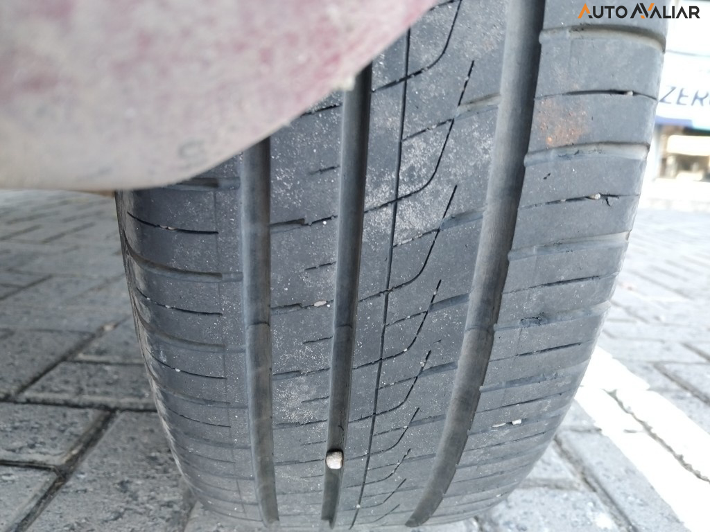 FIAT PALIO 1.6 MPI ESSENCE 16V FLEX 4P AUTOMATIZADO