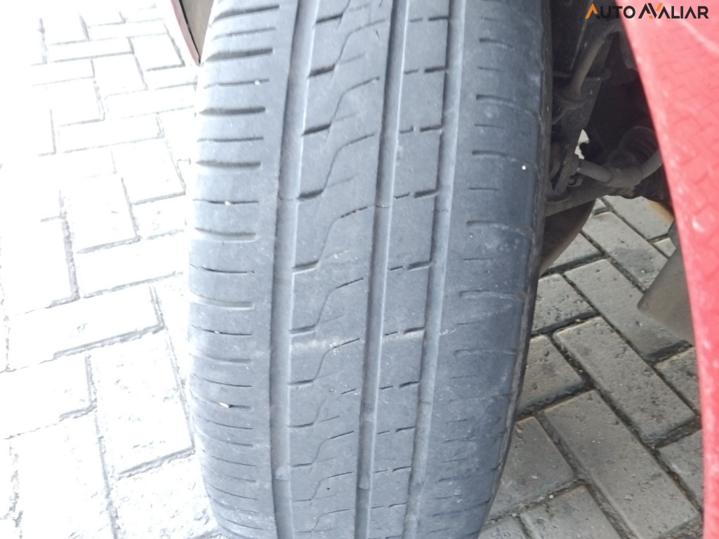 FIAT PALIO 1.6 MPI ESSENCE 16V FLEX 4P AUTOMATIZADO