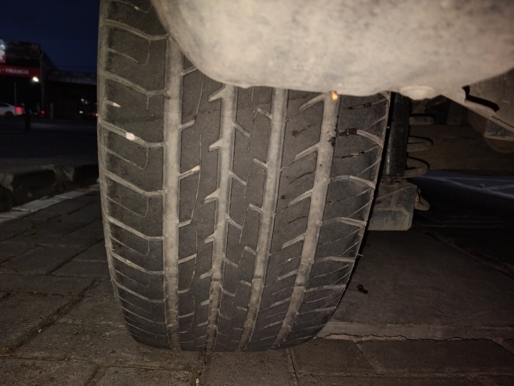 FIAT LINEA 1.8 ESSENCE 16V FLEX 4P MANUAL