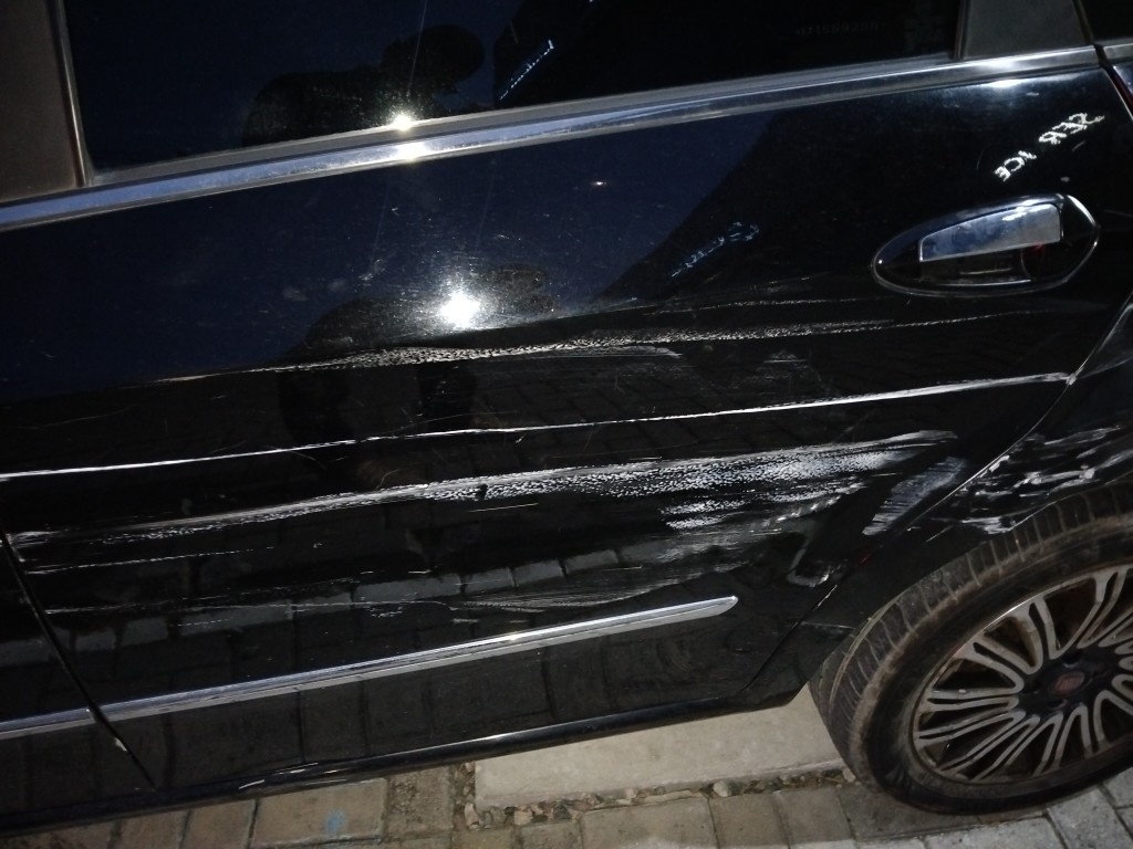 FIAT LINEA 1.8 ESSENCE 16V FLEX 4P MANUAL