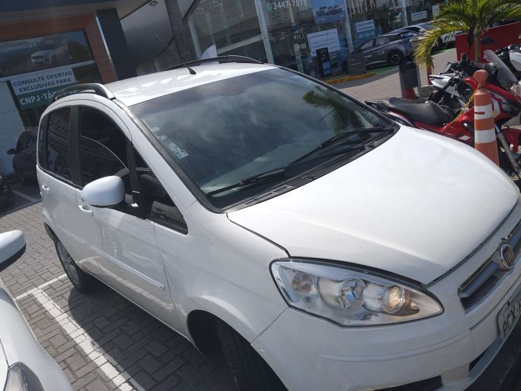 FIAT IDEA 1.4 MPI ATTRACTIVE 8V FLEX 4P MANUAL