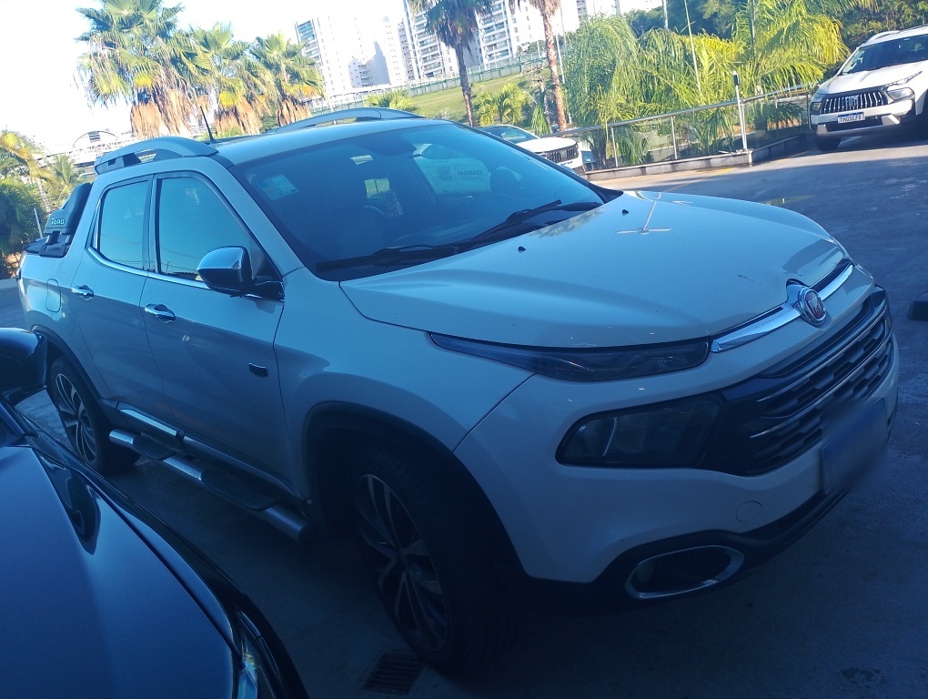 FIAT TORO 2.0 16V TURBO DIESEL RANCH 4WD AT9