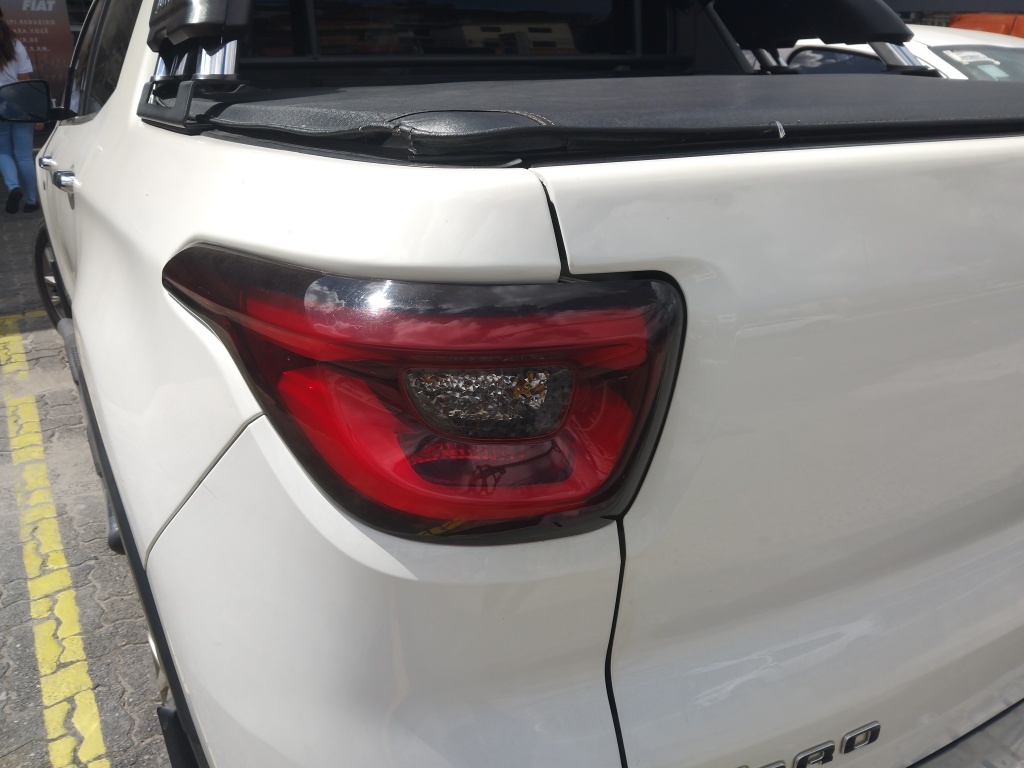 FIAT TORO 2.0 16V TURBO DIESEL RANCH 4WD AT9