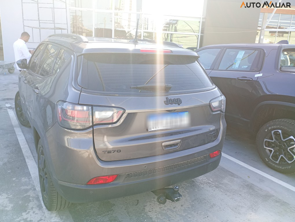 JEEP COMPASS 1.3 T270 TURBO FLEX LONGITUDE AT6