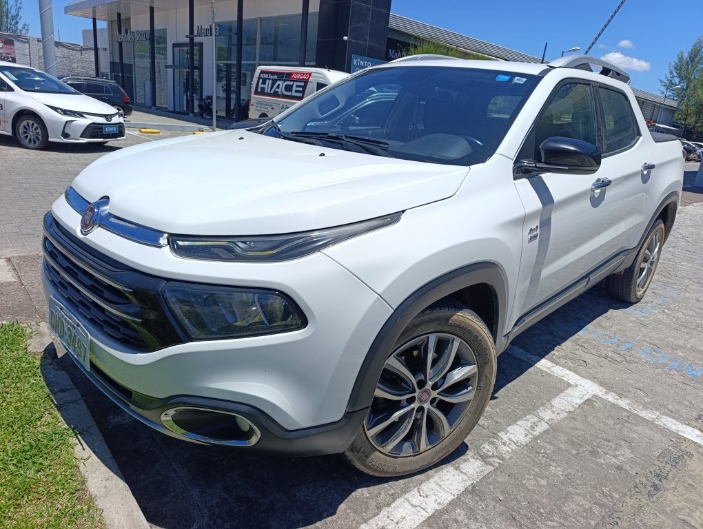 FIAT TORO 2.0 16V TURBO DIESEL VOLCANO 4WD AT9
