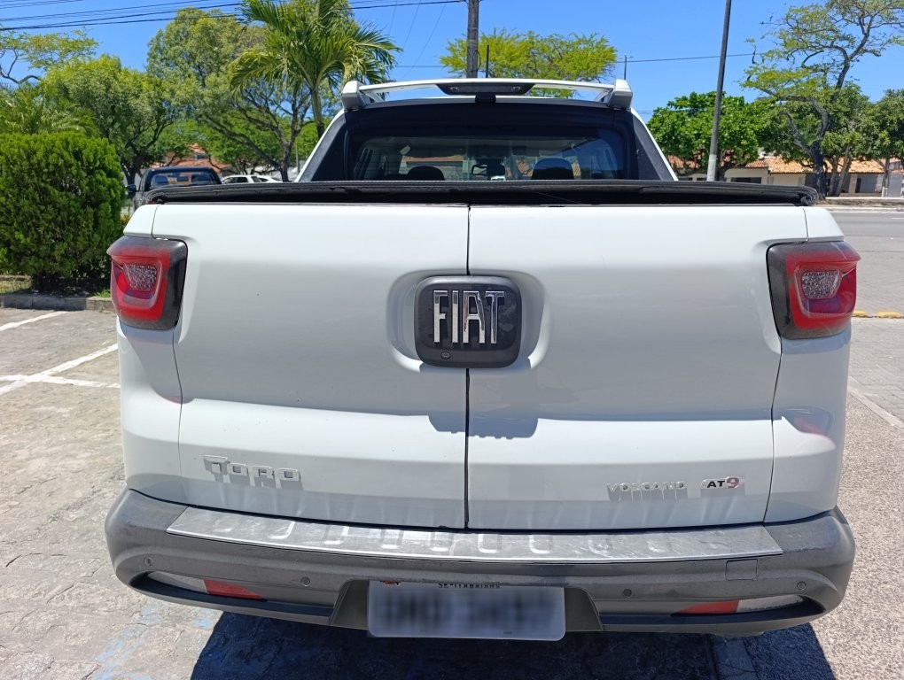 FIAT TORO 2.0 16V TURBO DIESEL VOLCANO 4WD AT9