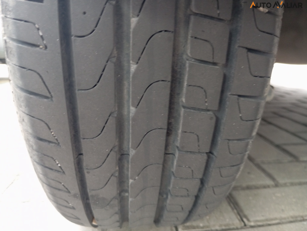 VOLKSWAGEN FOX 1.6 MSI TOTAL FLEX XTREME 4P MANUAL