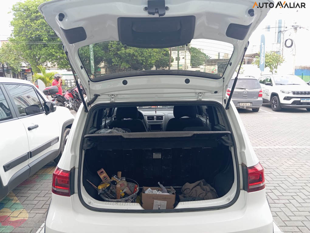 VOLKSWAGEN FOX 1.6 MSI TOTAL FLEX XTREME 4P MANUAL