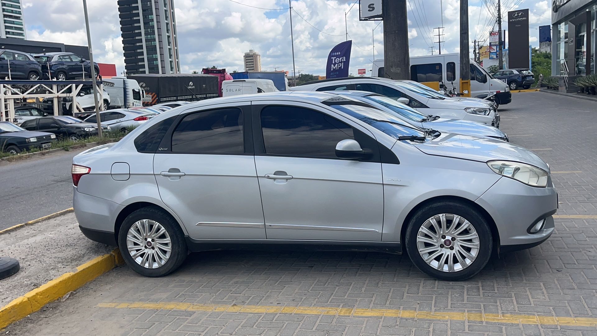 FIAT SIENA 1.6 MPI ESSENCE 16V FLEX 4P AUTOMATIZADO