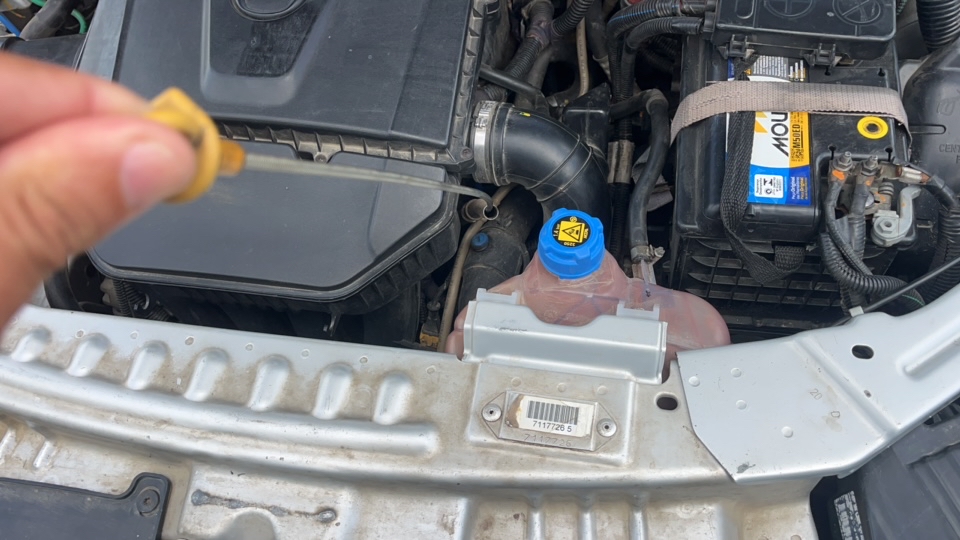 FIAT SIENA 1.6 MPI ESSENCE 16V FLEX 4P AUTOMATIZADO