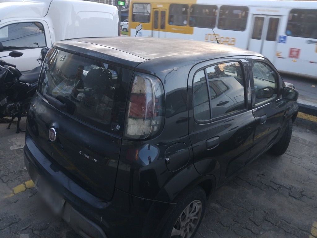 FIAT UNO 1.0 EVO ATTRACTIVE 8V FLEX 4P MANUAL