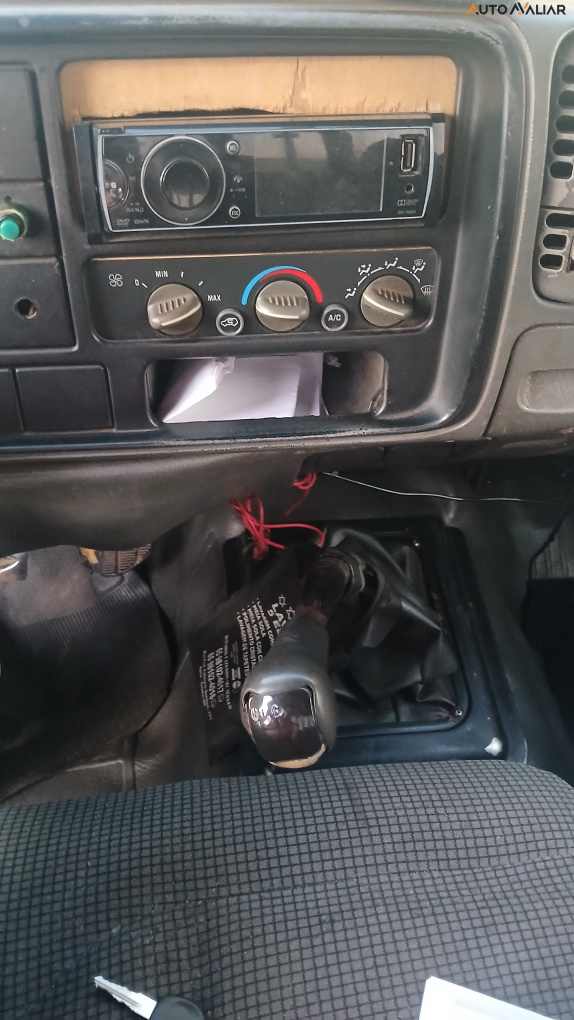 CHEVROLET SILVERADO 4.1 4X2 CS 18V DIESEL 2P MANUAL